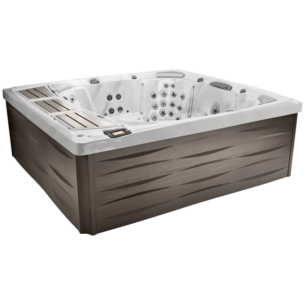 Sundance Kingston™ hot tub